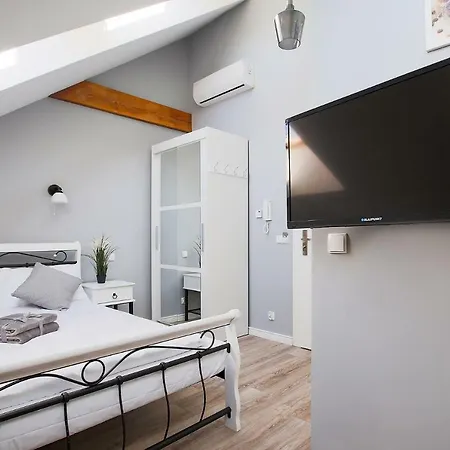 Living Apartamento Poznań