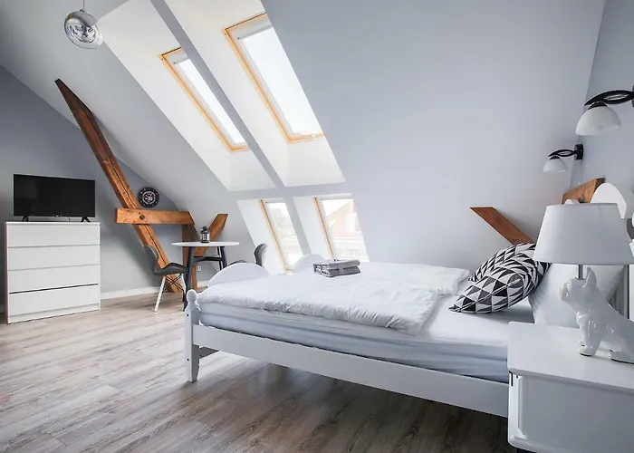 Living * Πόζναν